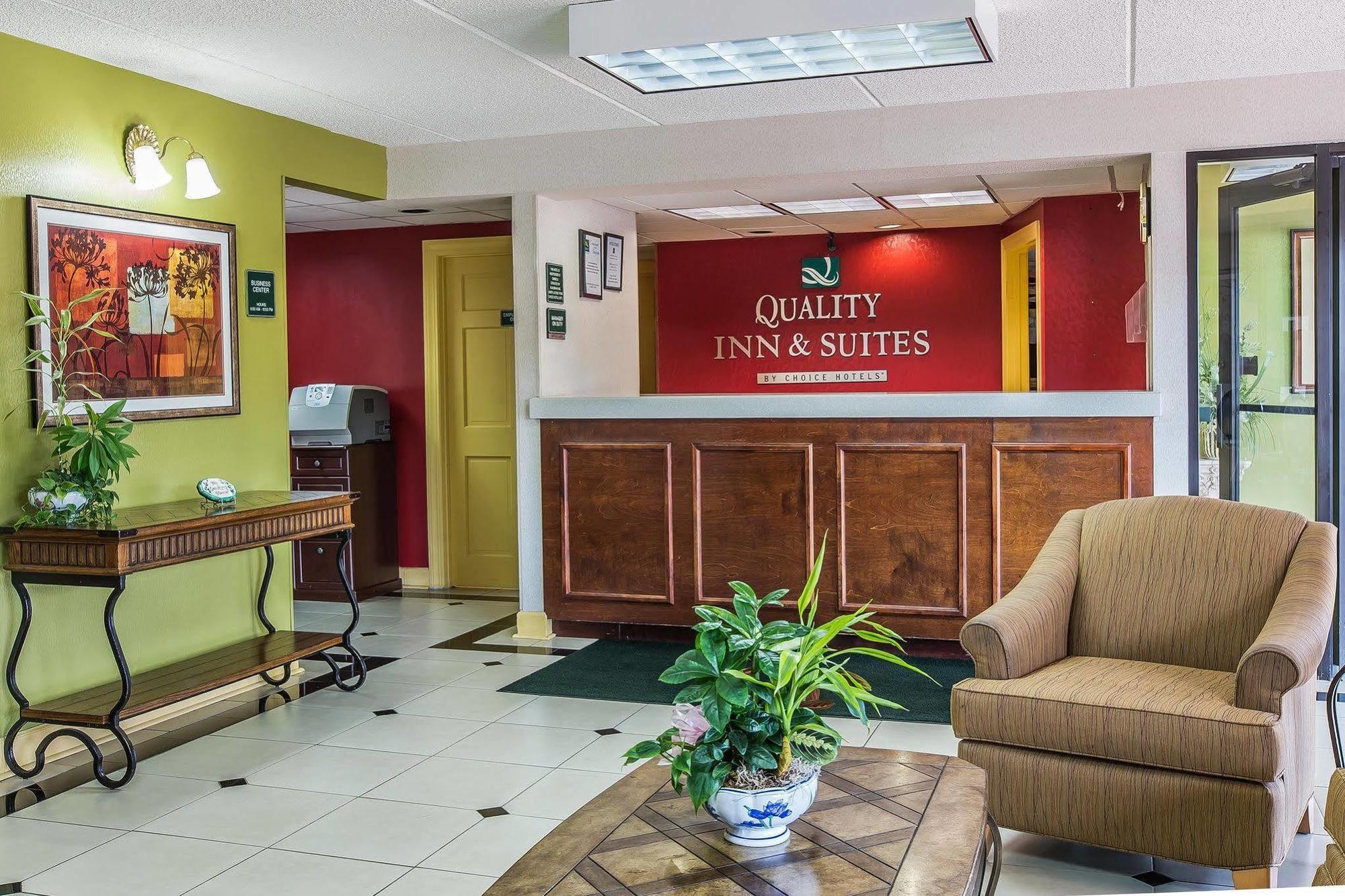 Quality Inn&Suites Vidalia Exterior foto